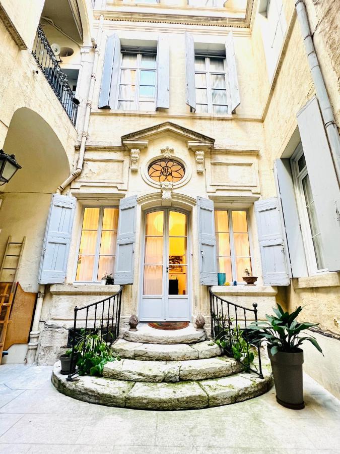 Apartamento Courbet'S Bachelor Pad Montpellier Exterior foto