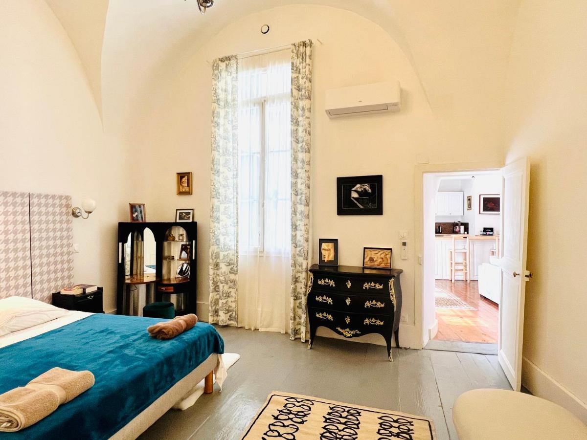 Apartamento Courbet'S Bachelor Pad Montpellier Exterior foto